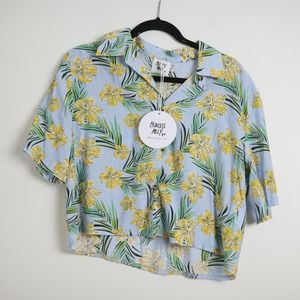 NWT Princess Polly Baby Blue Yellow Tropical Floral Cropped Shirt